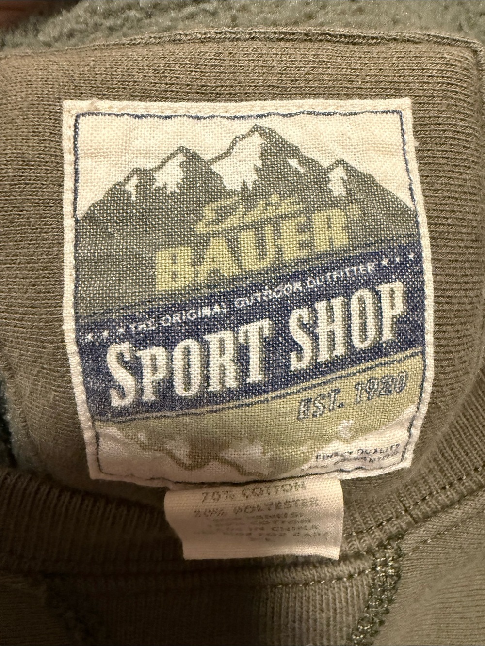 Vintage Eddie Bauer Men's Olive Crewneck Sweatshirt - Picture 3 of 5